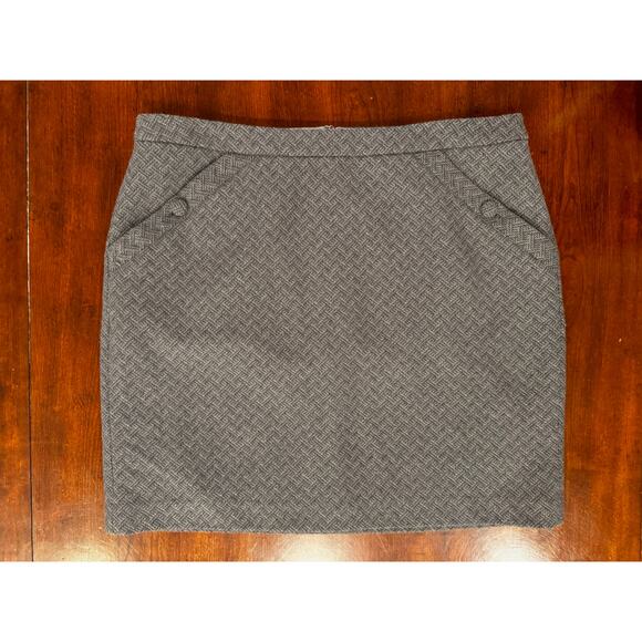 Banana Republic Wool Knee Length Skirt Heritage Gray Button Accent Pockets Sz 14 - Picture 4 of 11